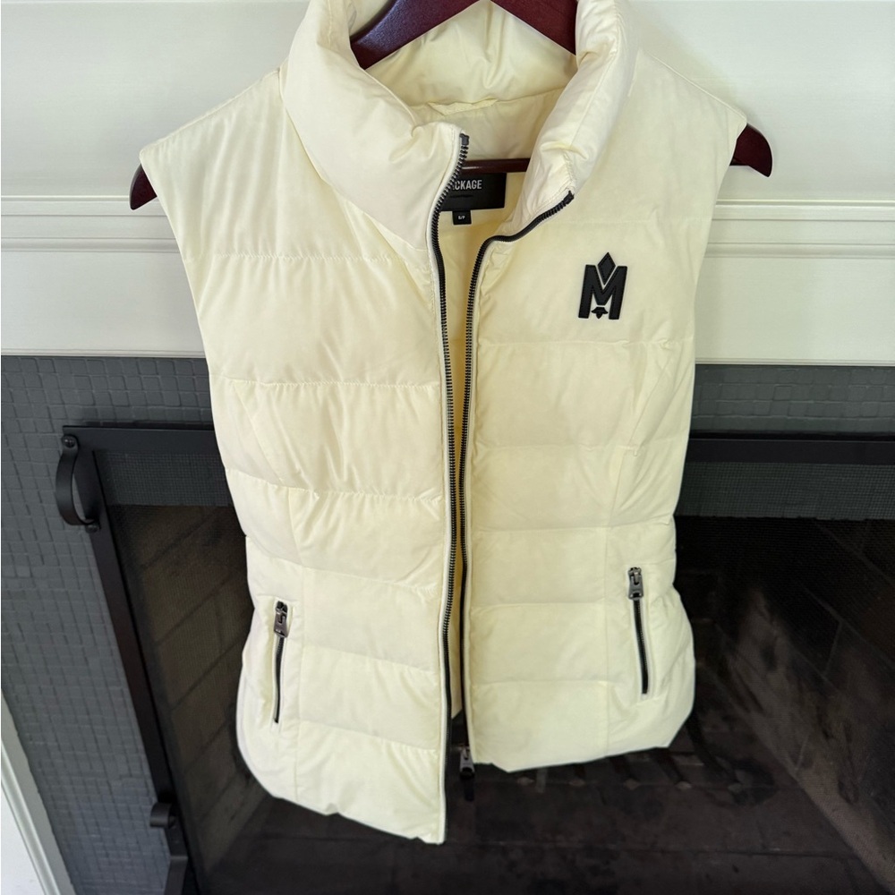 Cream Puffer Vest with Logo
